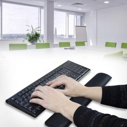 APOIO DE PULSOS P/ TECLADO EWENT ERGO PRETO